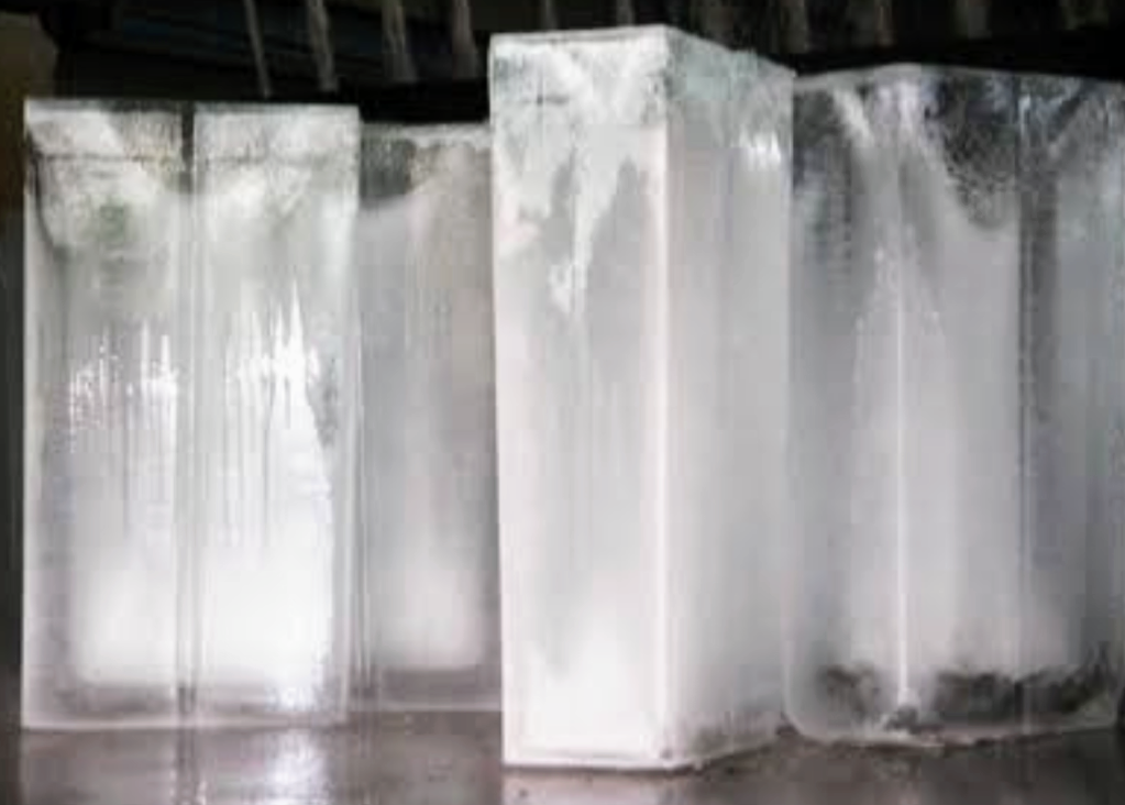 Es Balok Masih Dikonsumsi di Sibolga; Pemerintah Diminta Tegas Soal  Kesehatan - Kantong Berita