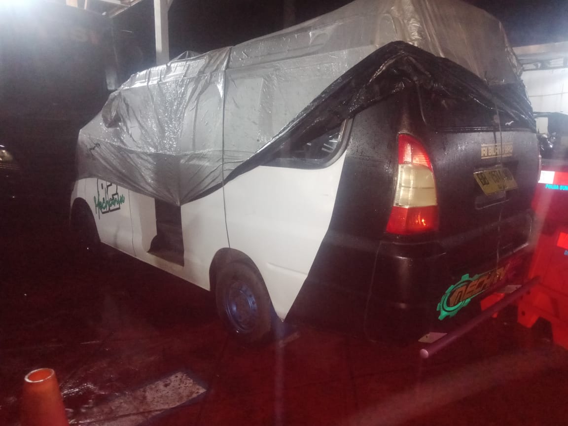 Mopen Seruduk Sepeda Motor di Bundaran PLN, Seorang Wanita Tua Meninggal Dunia