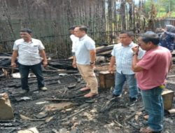 Sebuah Rumah Ludes Terbakar di Mungkur, Pemkab Tapteng Berikan Bantuan Awal
