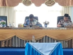 Di Rapat Paripurna DPRD, Pj Bupati Tapteng Sampaikan Perkembangan Program Dinas Kesehatan Tahun 2022