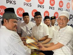 Balon Wali Kota Sibolga Syukri Penarik Mendaftar ke PKS